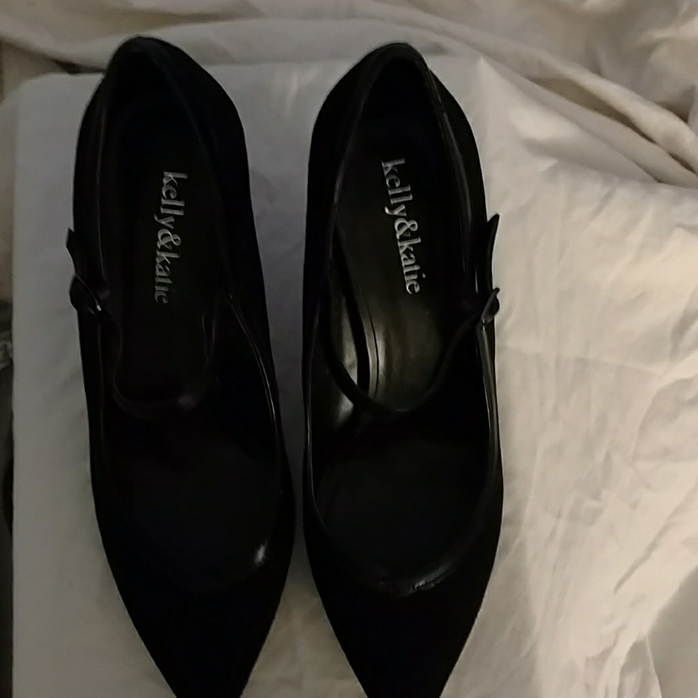Kelly & Katie Heels size 8.5